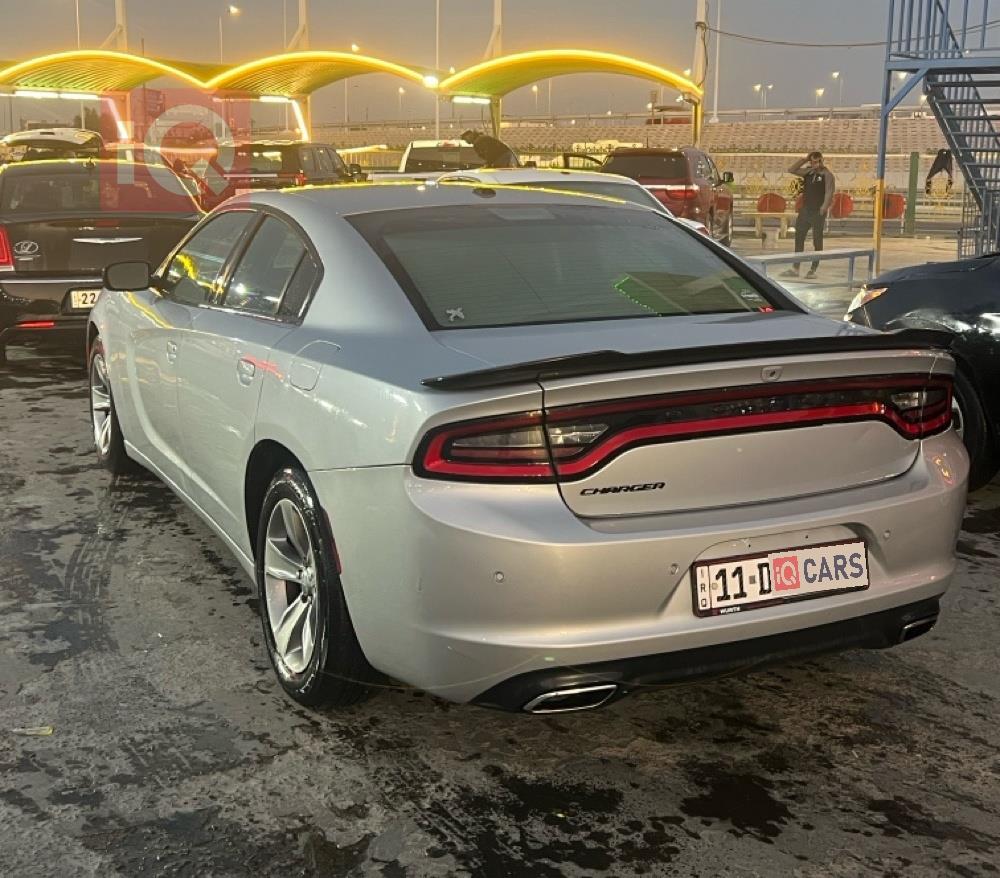 دودج تشارجر